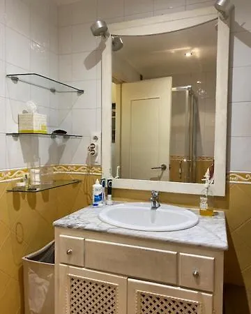 Julia Minguillon Apartment Vigo